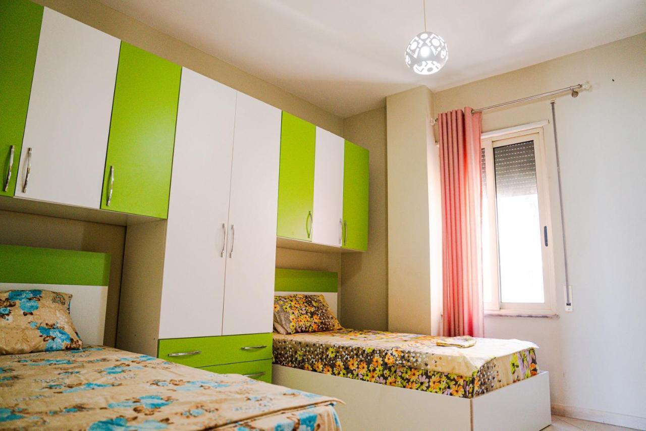 Apartament Cds Durrës Extérieur photo